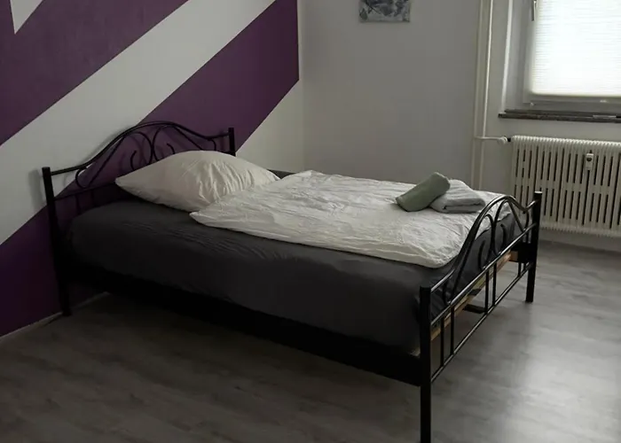 Red Dot Lucky Apartment *